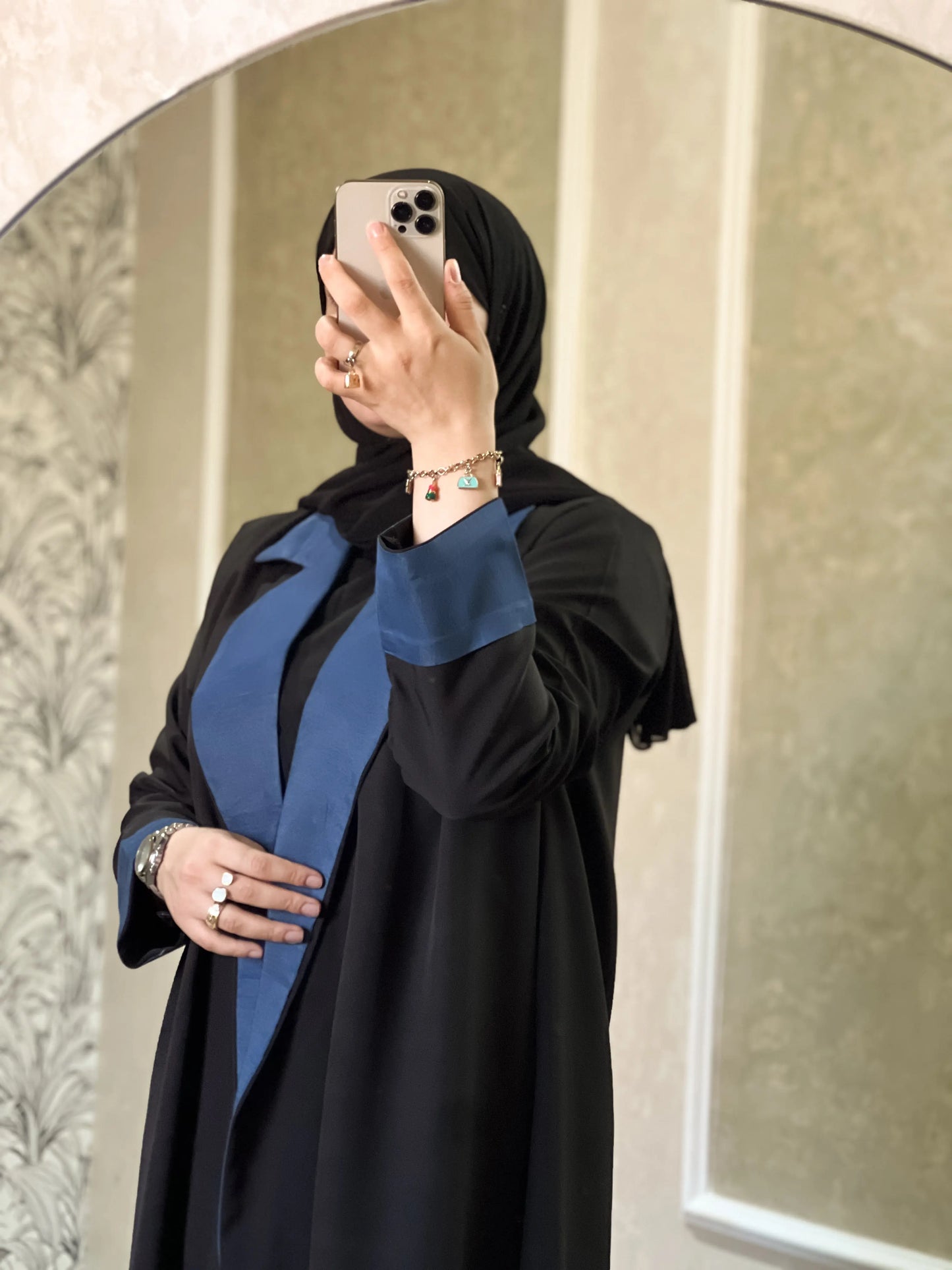 ABAYA